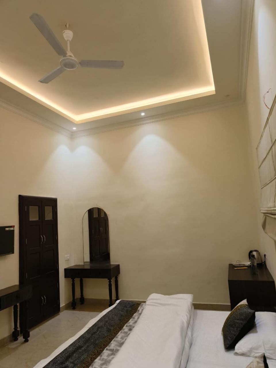 Heritage Haveli Varanasi Dış mekan fotoğraf